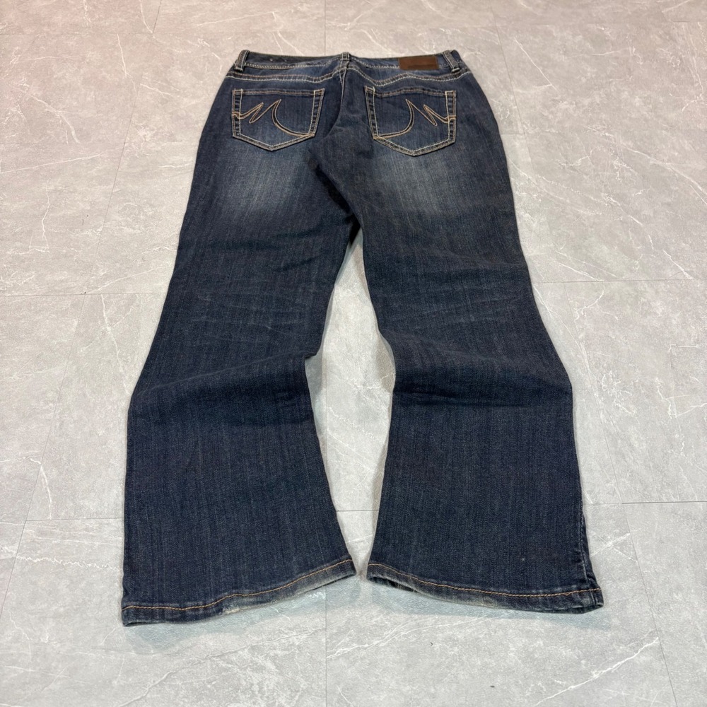 Maurices Womens Bootcut Jeans Dark Wash Stretch Size 3/4 X-Short 2343